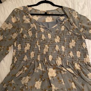 American Eagle floral blouse